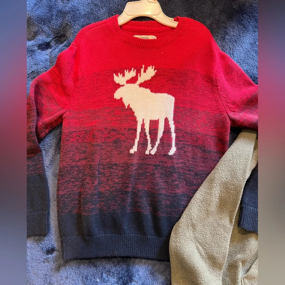 Abercrombie kids bundle boys sweater 7/8 and hoodie 9/10 EUC - Picture 3 of 5